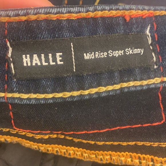 True Religion Mid Rise Super Skinny - Picture 5 of 5